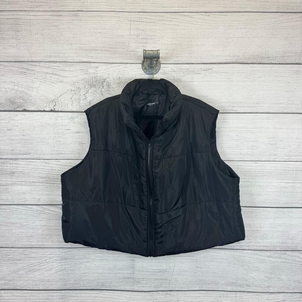 Shein Curve Plus Size Black Puffer Sleeveless Zip Up Vest Size 6X-24/26